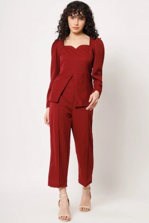 slim-fit-sweetheart-neck-top-with-trousers