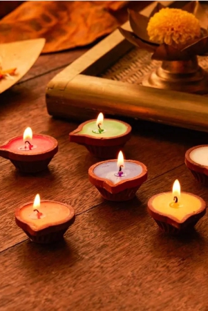 colourful-wax-clay-diyas