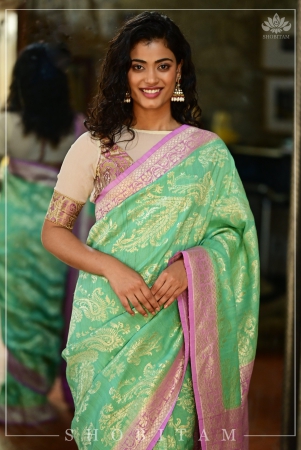 exquisite-tussar-georgette-silk-saree-in-sea-green-and-lilac-with-silver-paisley-jaal-silk-mark-certified