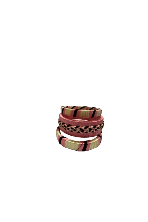 set-of-4-pink-and-gold-silk-thread-bangles