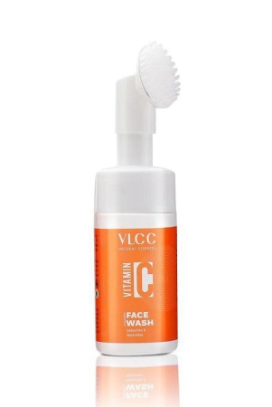 VLCC Vitamin C Foaming Face Wash (100ml)