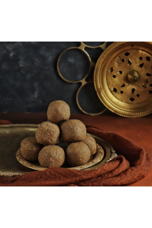 sunnundalu-urad-dal-laddu-800-gm