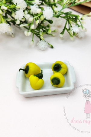 miniature-yellow-capsicum