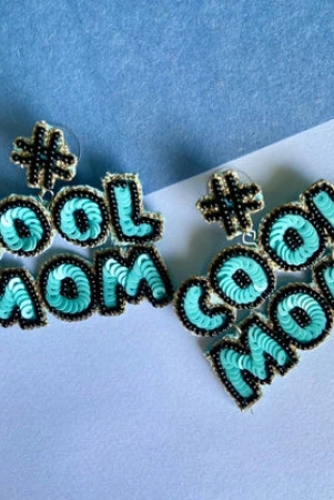 cool-mom-beaded-earrings