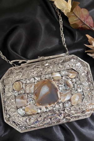 mother-of-pearl-luxury-clutch-silver