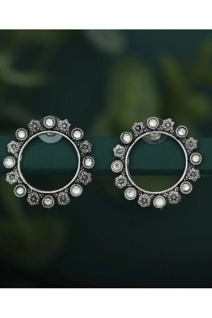 sukkhi-exotic-oxidised-floral-stud-earring-for-women-silver