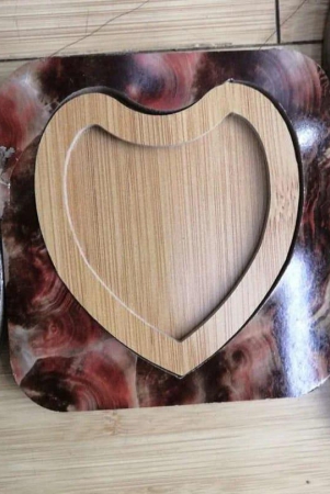 single-square-heart-shape-wooden-plate