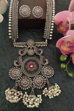 tribal-kundan-set-in-antique-silver