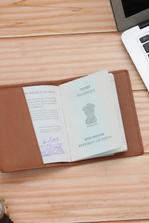 pipa-box-his-secret-is-his-style-passport-cover