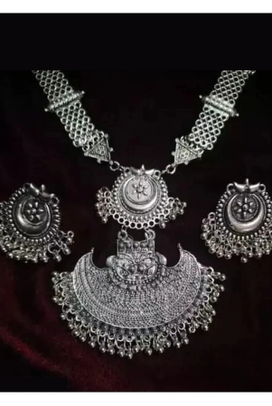 samridhi-dc-silver-alloy-necklace-set-pack-of-1-silver