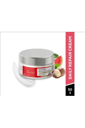 moisturising-day-cream-long-lasting-24h-hydration-for-dry-skin-with-grapes-watermelon-50-gm