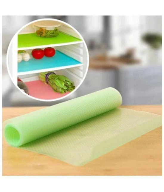 YUTIRITI Set of 4 PVC Table Mats - Green