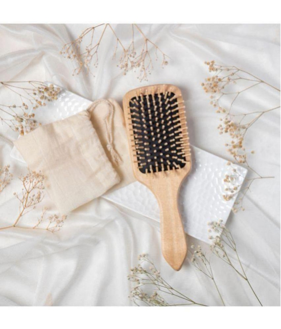 Ayurveda Amrita - Wooden Paddle Brush For All Hair Types ( Pack of 1 )