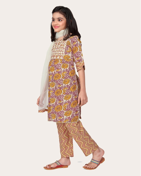 Kids Girls Embrodeary Cotton Printed Fullstiched Nayara Cut Kurtis with Bottom Dupatta set, Kid dresses-Yellow / 4 - 5 Years