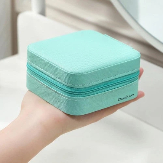 Compact and Chic Jewelry Storage Box-Green