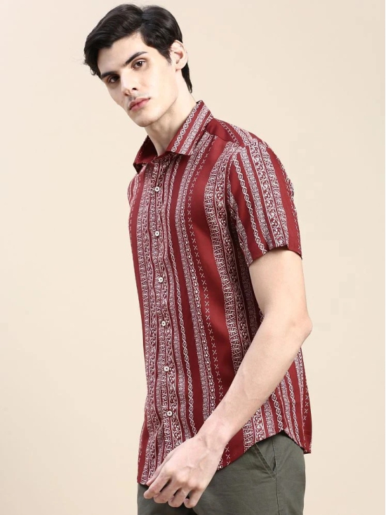 Showoff Cotton Blend Regular Fit Printed Half Sleeves Mens Casual Shirt - Maroon ( Pack of 1 ) - None