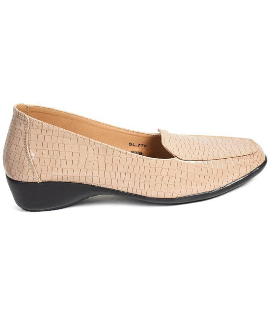 Ajanta - White  Women''s Loafers - None