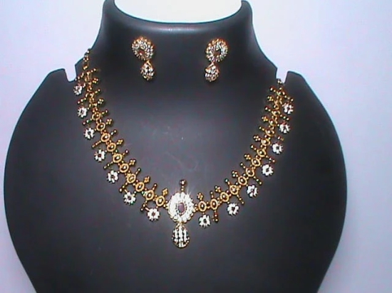 Stunning Gold-Plated Necklace Set with White Stones