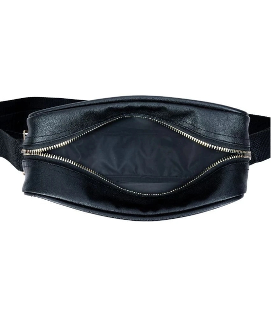 Raylan Black Solid Messenger Bag - Black