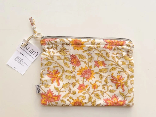 Sustainable Cotton Travel Pouch/Organizer by Ekatra