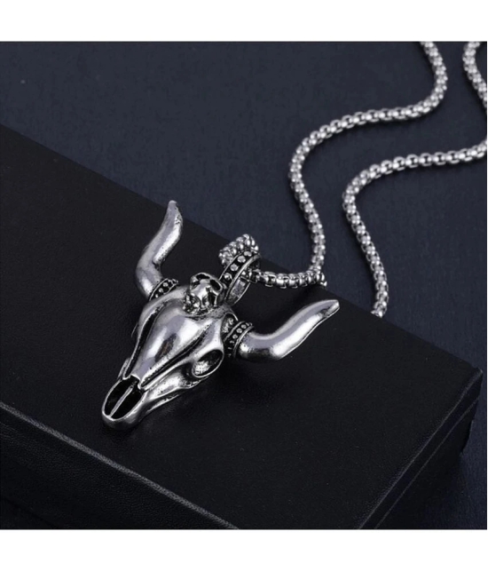 Fashion Frill Silver Chain For Men Stainless Steel Bull Design Silver Chain Pendant With Silver Kada Bracelet For Men Boys Jewellery Combo - None