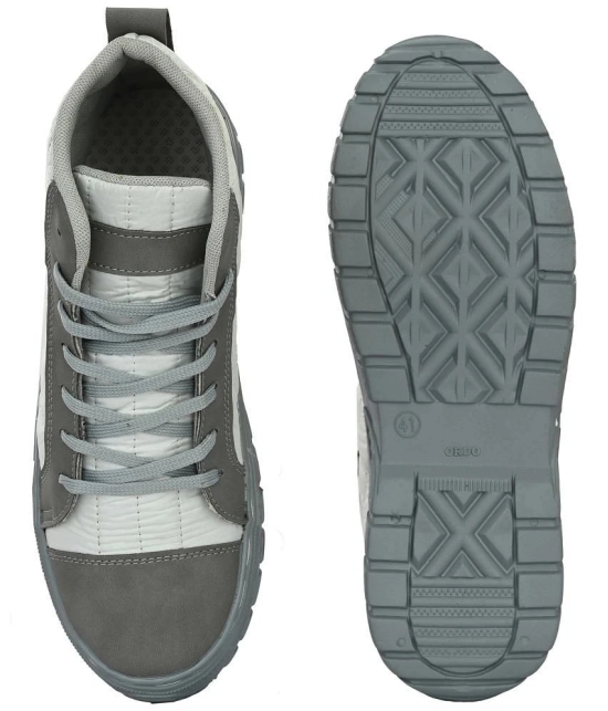 Bucik Grey Outdoor Shoes - None