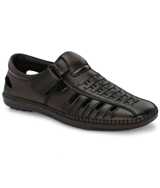 viv - Brown Mens Sandals - None