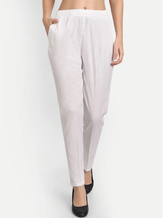 Women White Regular Fit Stretchable Trouser