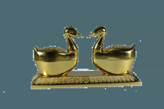 Duck Kumkum Box-With Out Base (H:2 x B:1.25 inches) / Silver