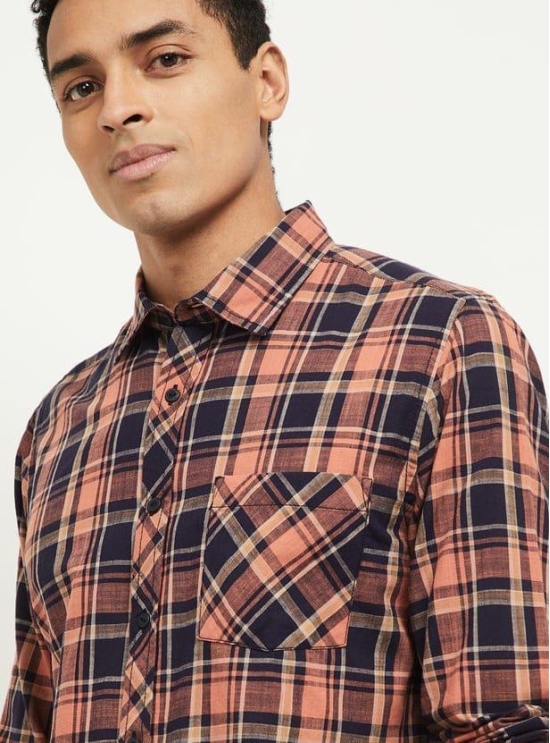 Men Checked Casual Shirt