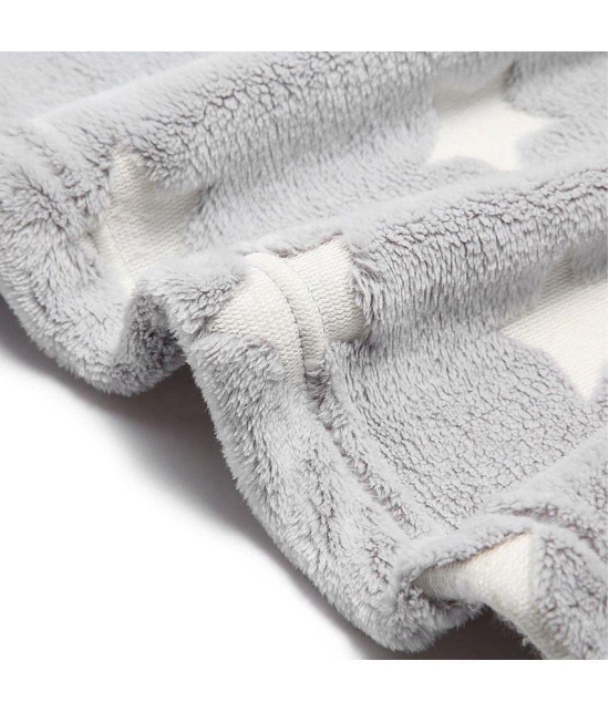 GEEO Pack of 1 40x60 Bath Mat Assorted - Assorted