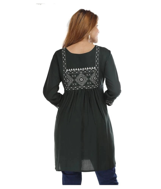 HIGHLIGHT FASHION EXPORT Green Rayon Straight Kurti - Single - M