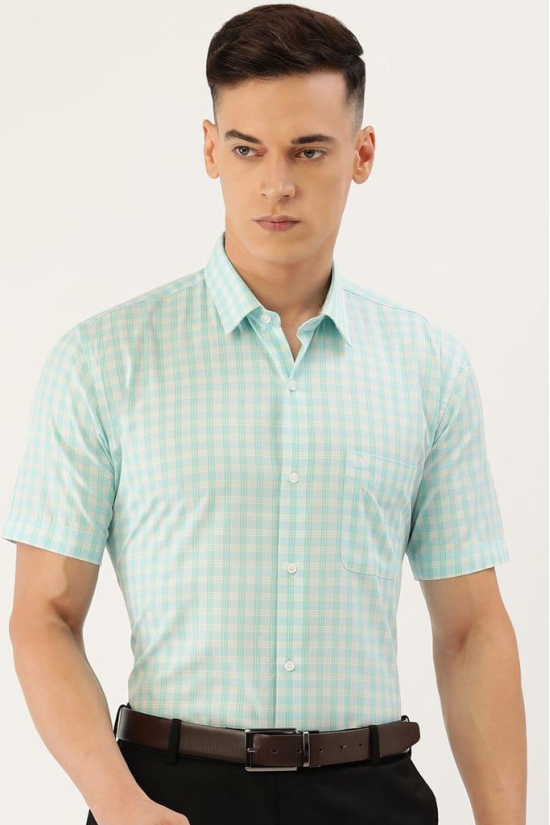 Men Green Regular Fit Formal Half Sleeves Formal Shirt