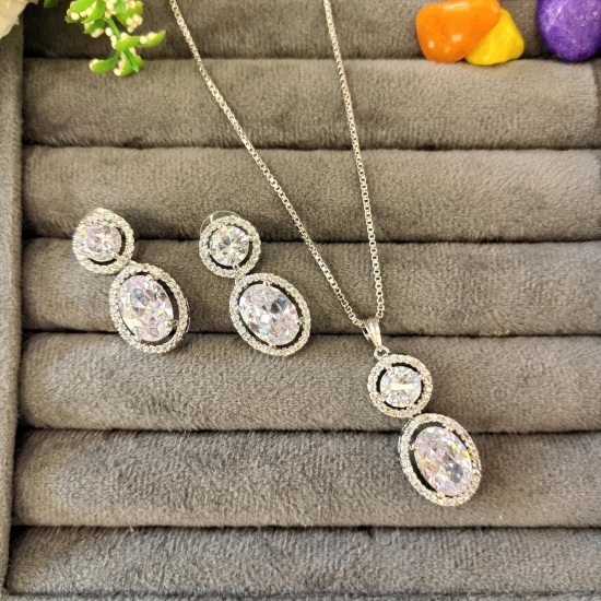 Ad rosie pendent set