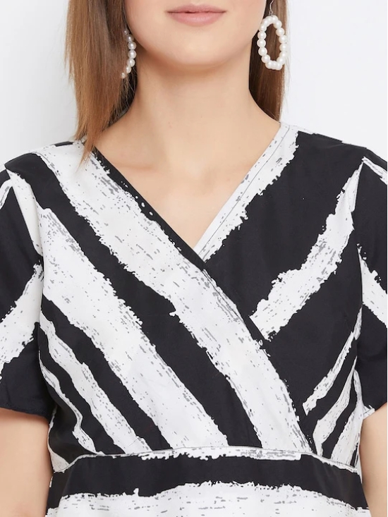 Women Black & White Stripes Printed Top With Palazzos