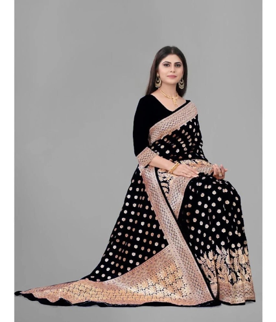 Gazal Fashions Banarasi Silk Embellished Saree With Blouse Piece - Black,Beige ( Pack of 1 ) - Black,Beige