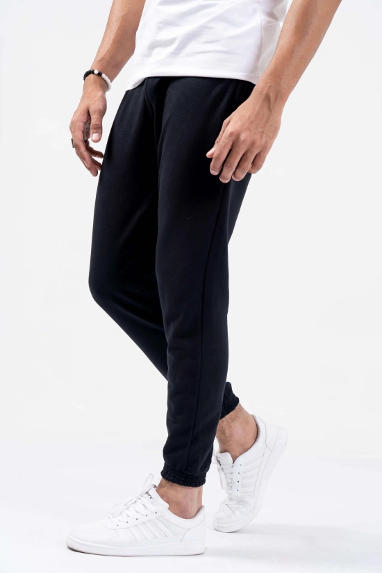 PureEssential Black Jogger-M