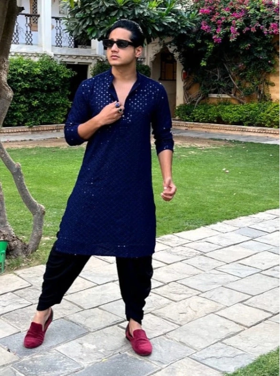 Men Navy Blue Chikankari Embroidered and Sequence Kurta Only-L / Navy-Blue