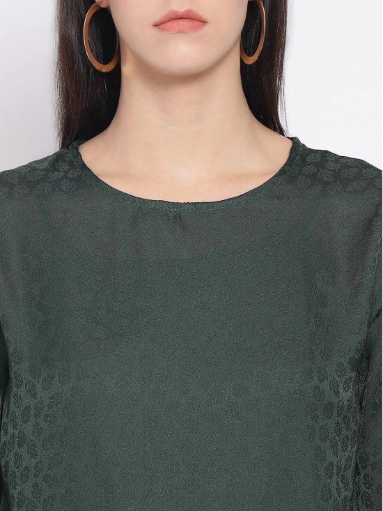 Oxolloxo Women Green Self Design Top