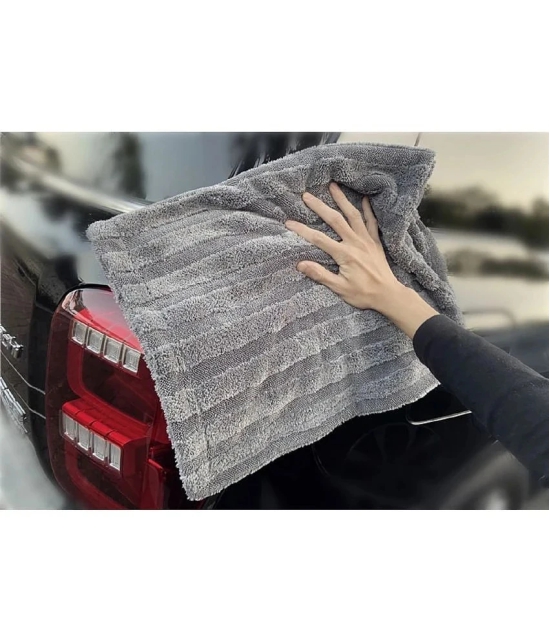 Auto Hub Grey 1300 GSM Microfiber Cloth For Automobile ( Pack of 2 )