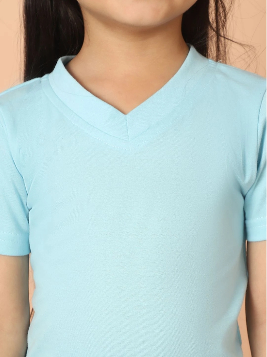 MINI & MING Girls Solid V-Neck Pure Cotton T-shirt