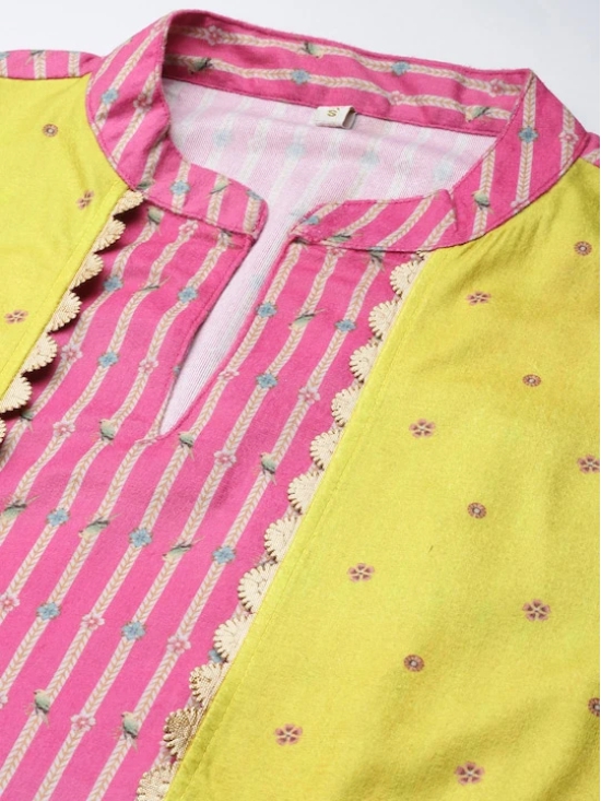 Women Pink Velvet Kurta with Palazzos