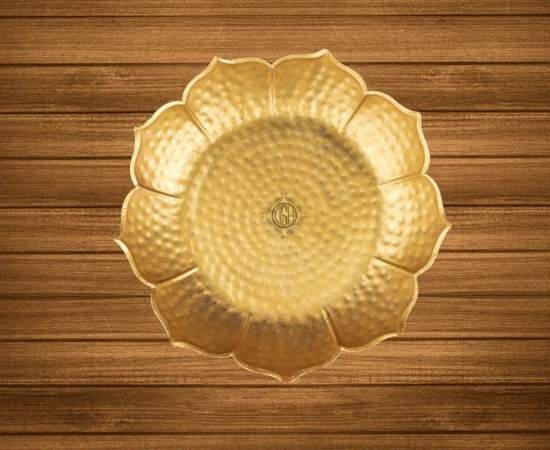 Decorative Urli Bowl Lotus Design Border for Flowers and Tea Light Candles - Gold (Small)