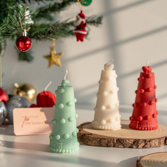 Scented Soy Wax Candle - Decorative Christmas Tree - Single-White