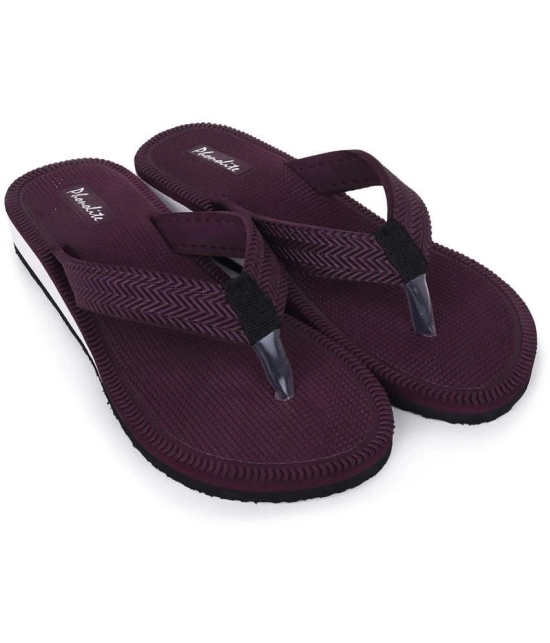 Phonolite Maroon Womens Slipper - None