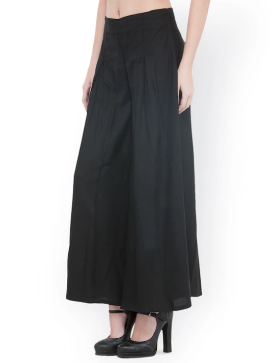 Women Black Flared Solid Palazzos