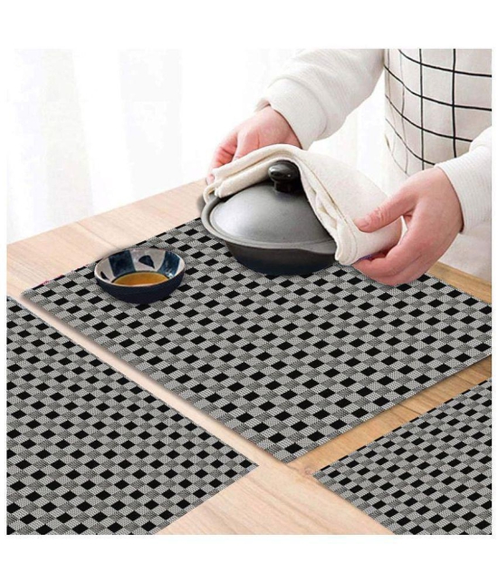 HOMETALES - Gray Printed PVC 6 Seater Table Mats ( Pack of 6 ) - Gray