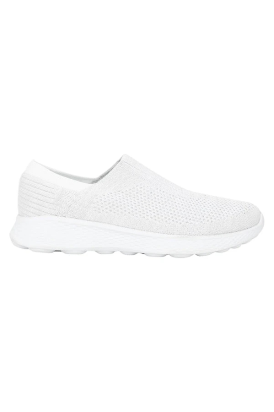 RedTape Women White Walking Shoes