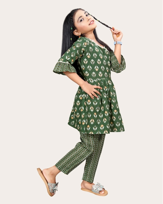 Kaaludii Girls Casual Kurta and Trouser Set-Brown / 10 - 11 Years