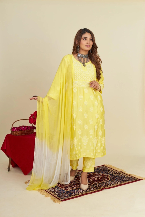 Soft Chanderi 3 pc Kurta set- Yellow-White / XXXL